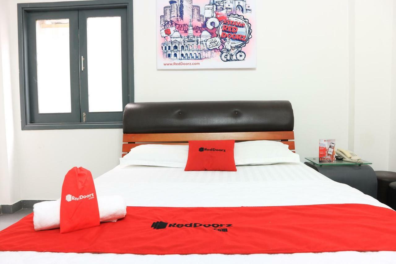 Hotel Reddoorz Near Gia Dinh International Hospital Ciudad Ho Chi Minh  Exterior foto