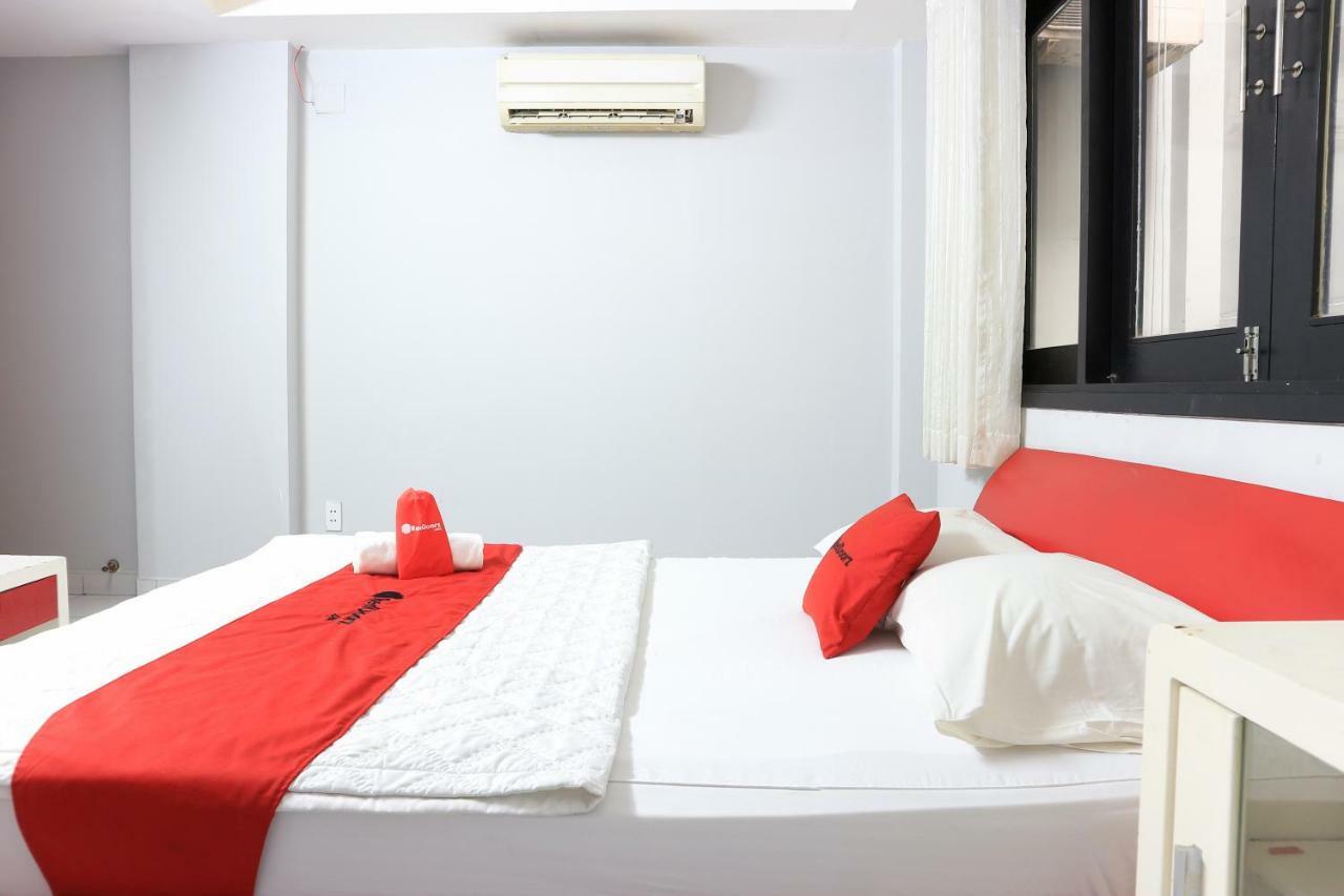 Hotel Reddoorz Near Gia Dinh International Hospital Ciudad Ho Chi Minh  Exterior foto