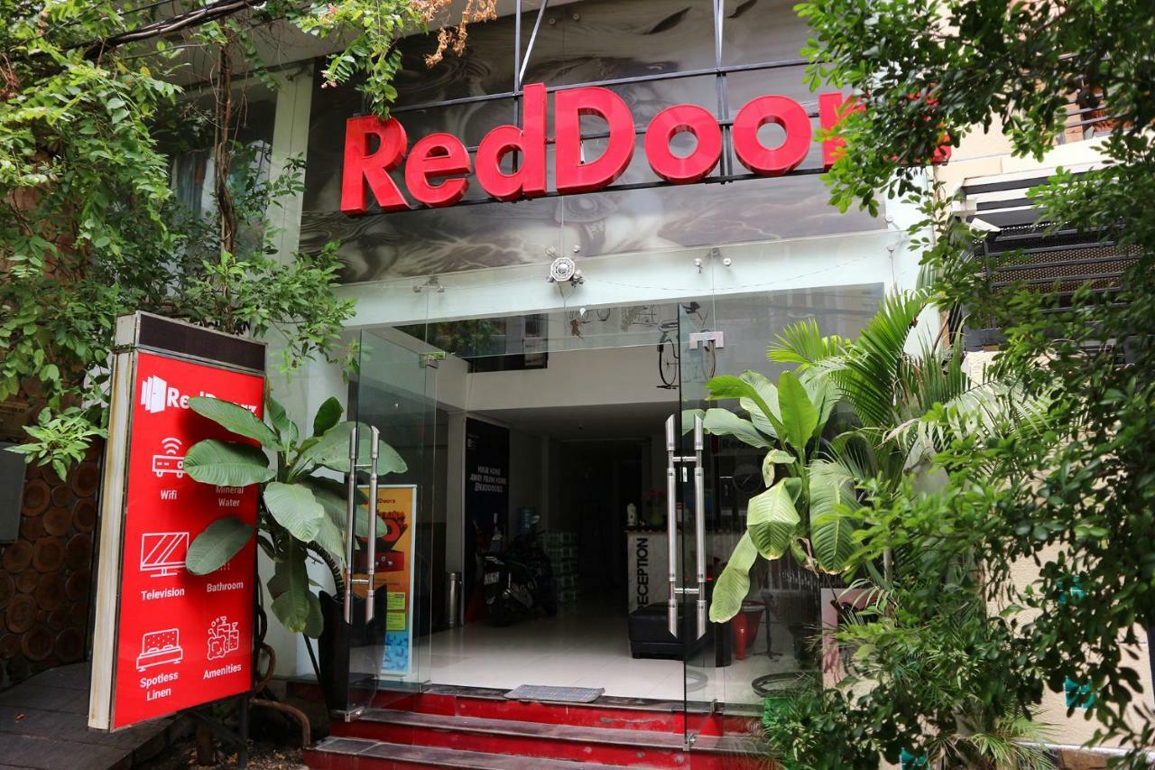 Hotel Reddoorz Near Gia Dinh International Hospital Ciudad Ho Chi Minh  Exterior foto