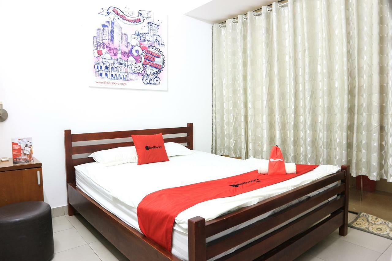 Hotel Reddoorz Near Gia Dinh International Hospital Ciudad Ho Chi Minh  Exterior foto